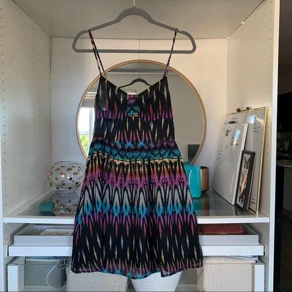 Forever 21 Smocked Back Rainbow Tribal Pattern Drop Waist Sundress Size M - Picture 5 of 8